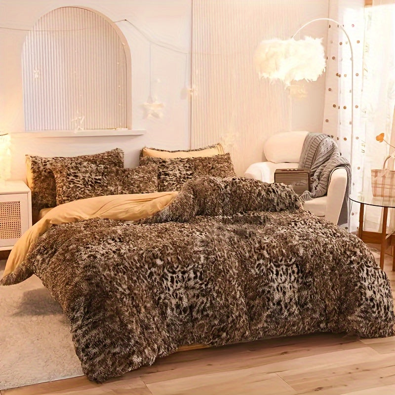 3-Piece Leopard Print Plush Duvet Cover Set - Soft Cozy Animal Pattern Bedding - Includes 1 Faux Fur Duvet Cover and 2 Pillowcases, No Filler, Luxurious Bedroom Decor for a Warm and Inviting Sleeping Space