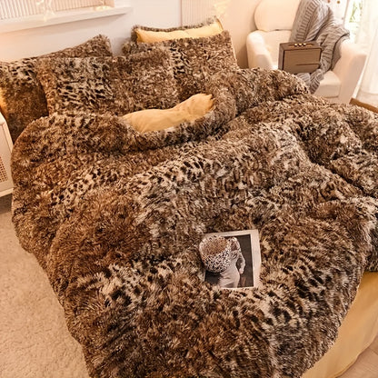 3-Piece Leopard Print Plush Duvet Cover Set - Soft Cozy Animal Pattern Bedding - Includes 1 Faux Fur Duvet Cover and 2 Pillowcases, No Filler, Luxurious Bedroom Decor for a Warm and Inviting Sleeping Space